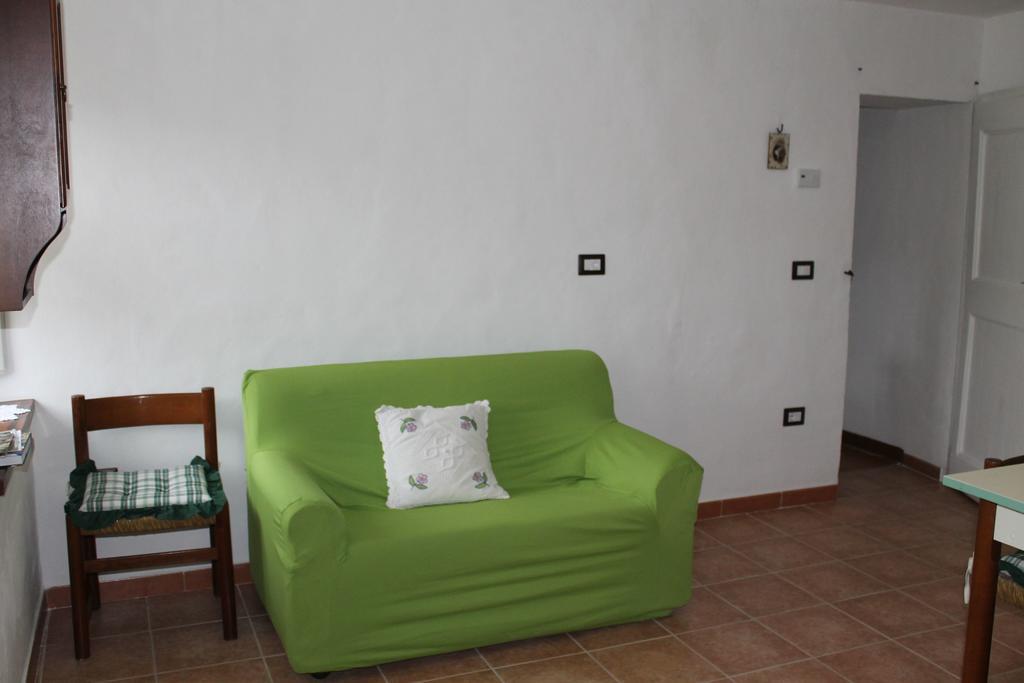 B&B Il Poggetto Serra SantʼAbbondio Cameră foto
